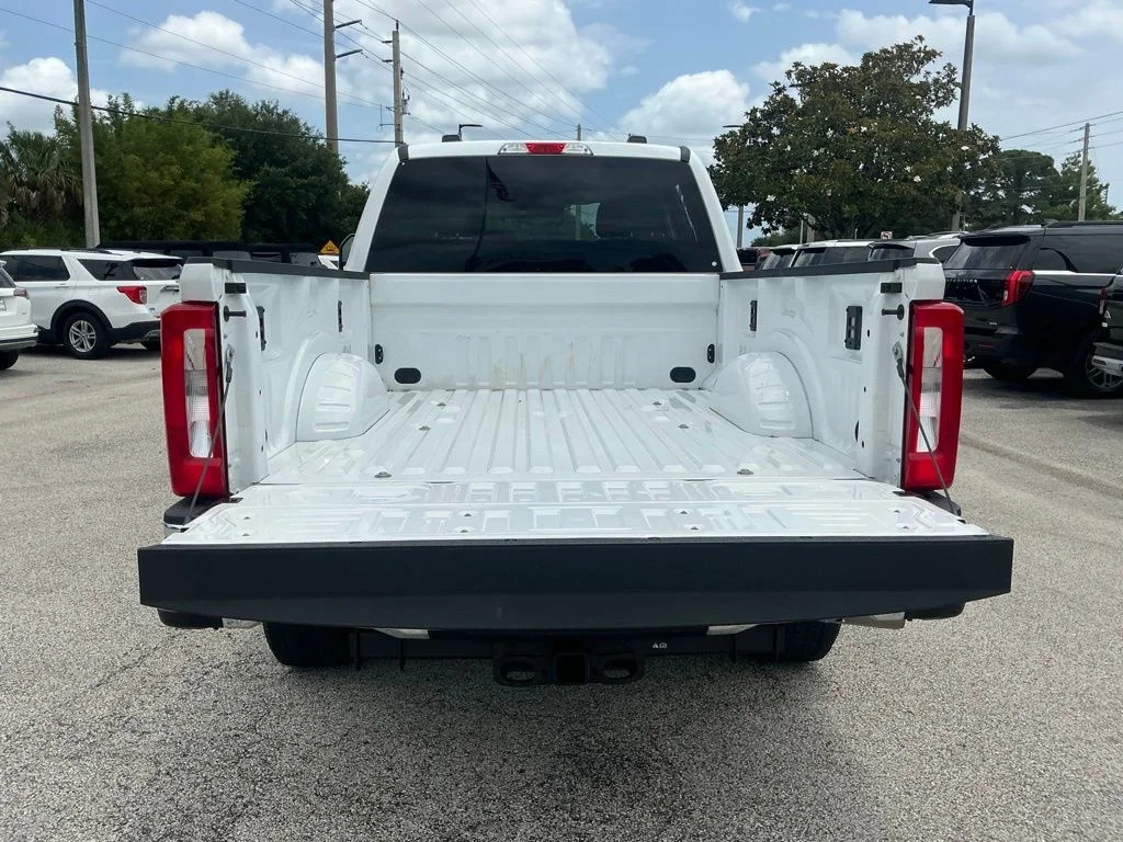 Used 2025 White Ford XLT image 29