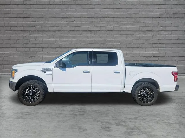 Used 2018 White Ford XL image 2
