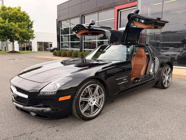 Used 2011 Black Mercedes-Benz Base image 12