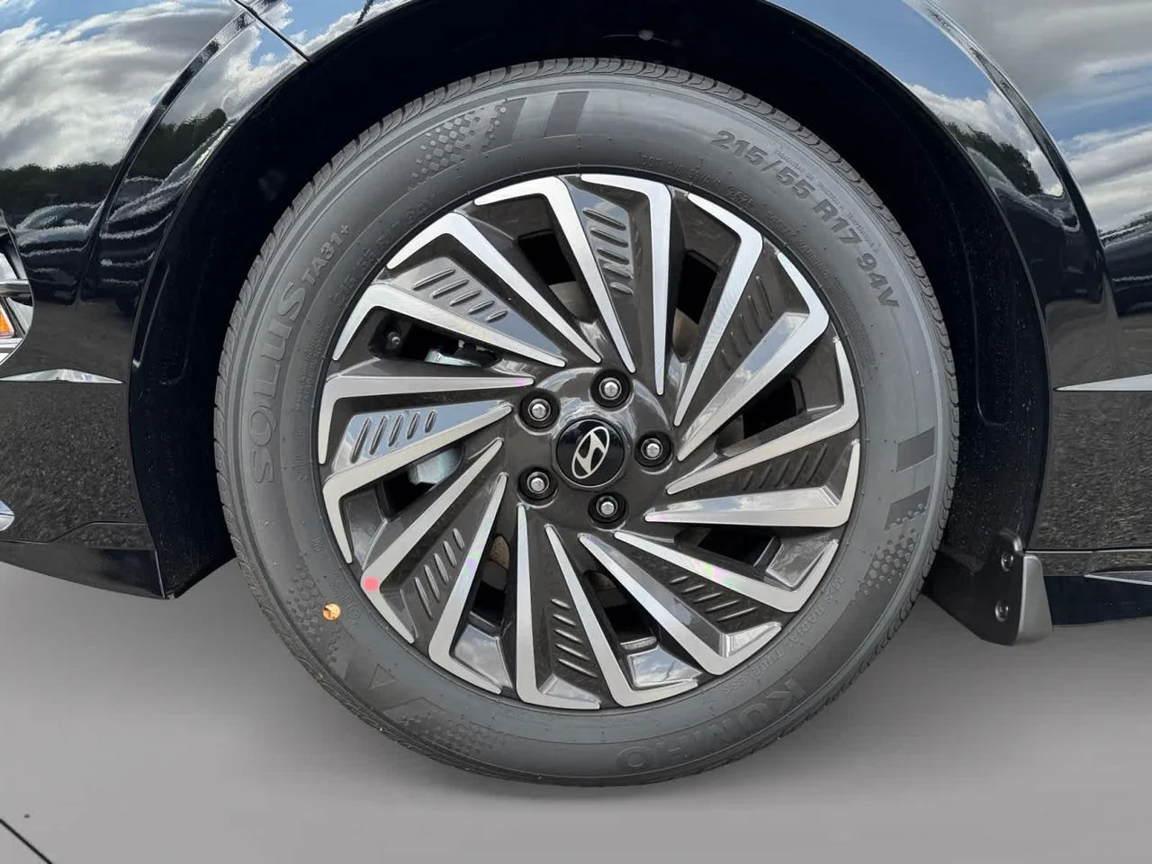 New 2026 Black Hyundai SEL image 9