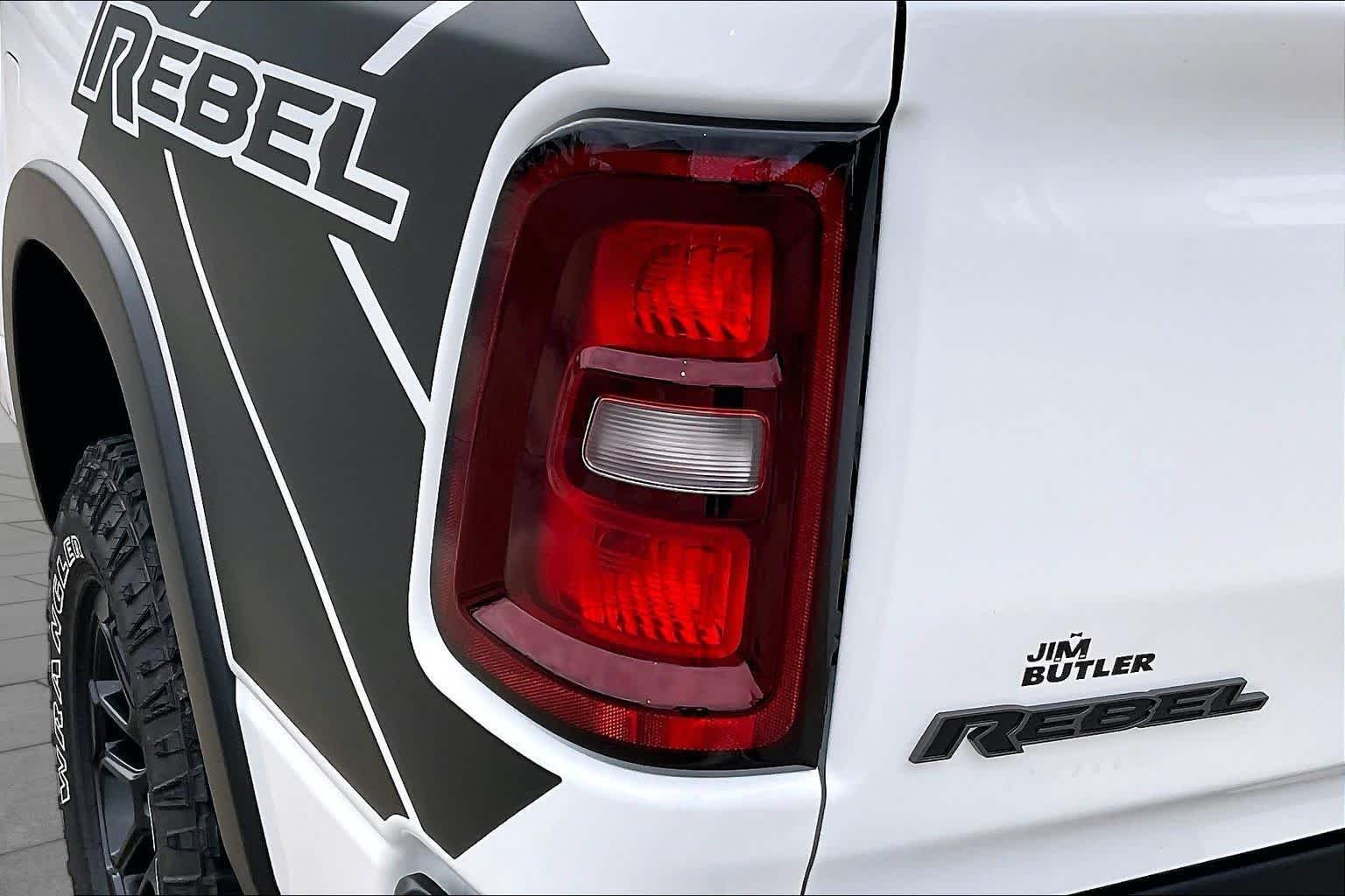 New 2026 Bright White Clear-Coat Exterior Paint RAM Rebel image 14