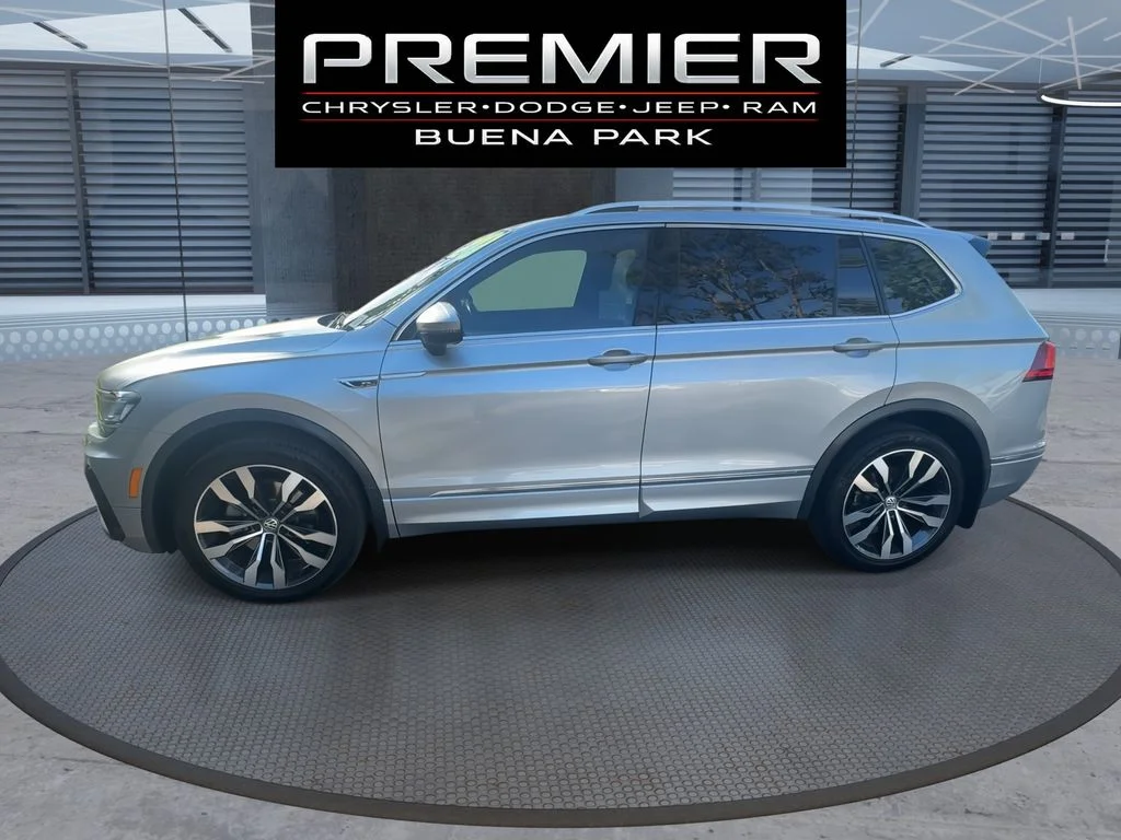Used 2020 Silver Volkswagen 2.0T SEL Premium R-Line image 5