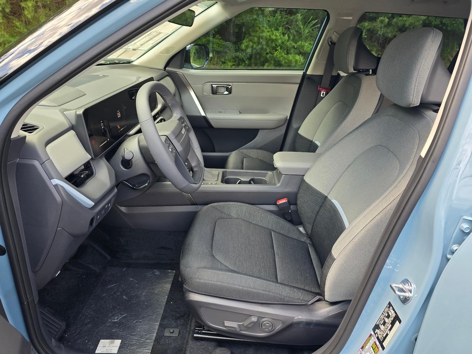 New 2027 Frost Blue/Black Roof Kia S image 5