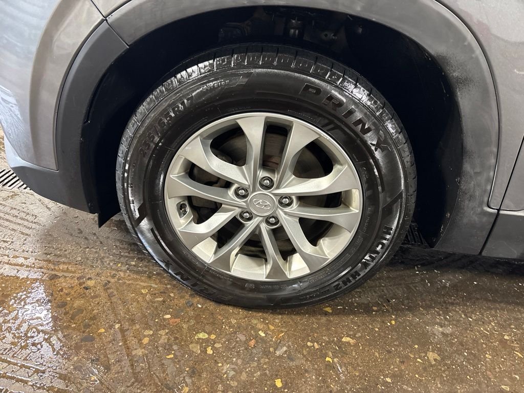 Used 2019 Gray Hyundai SEL image 9