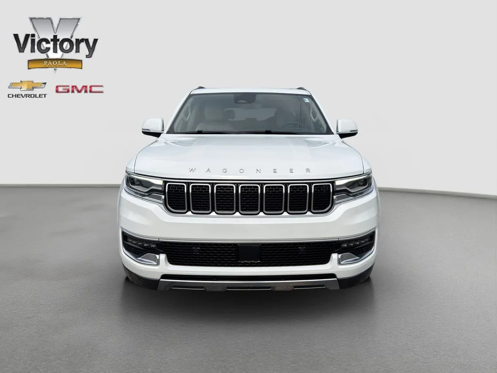 Used 2022 White Jeep Series III image 2
