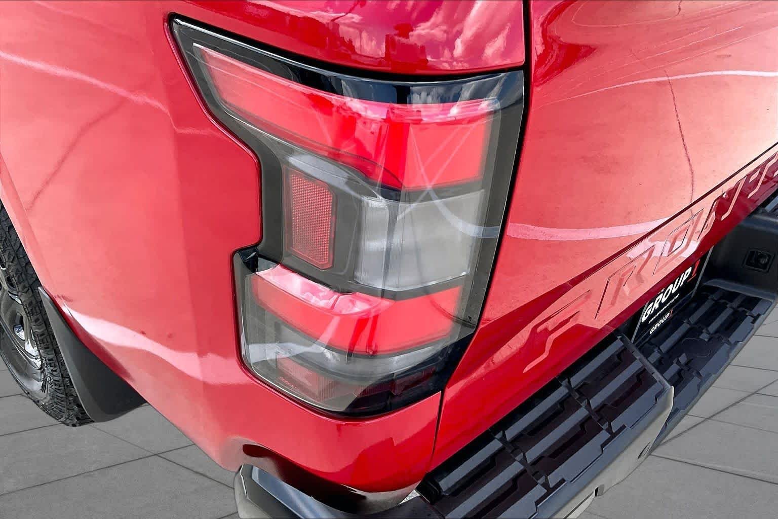 Used 2022 Red Alert Nissan S image 26
