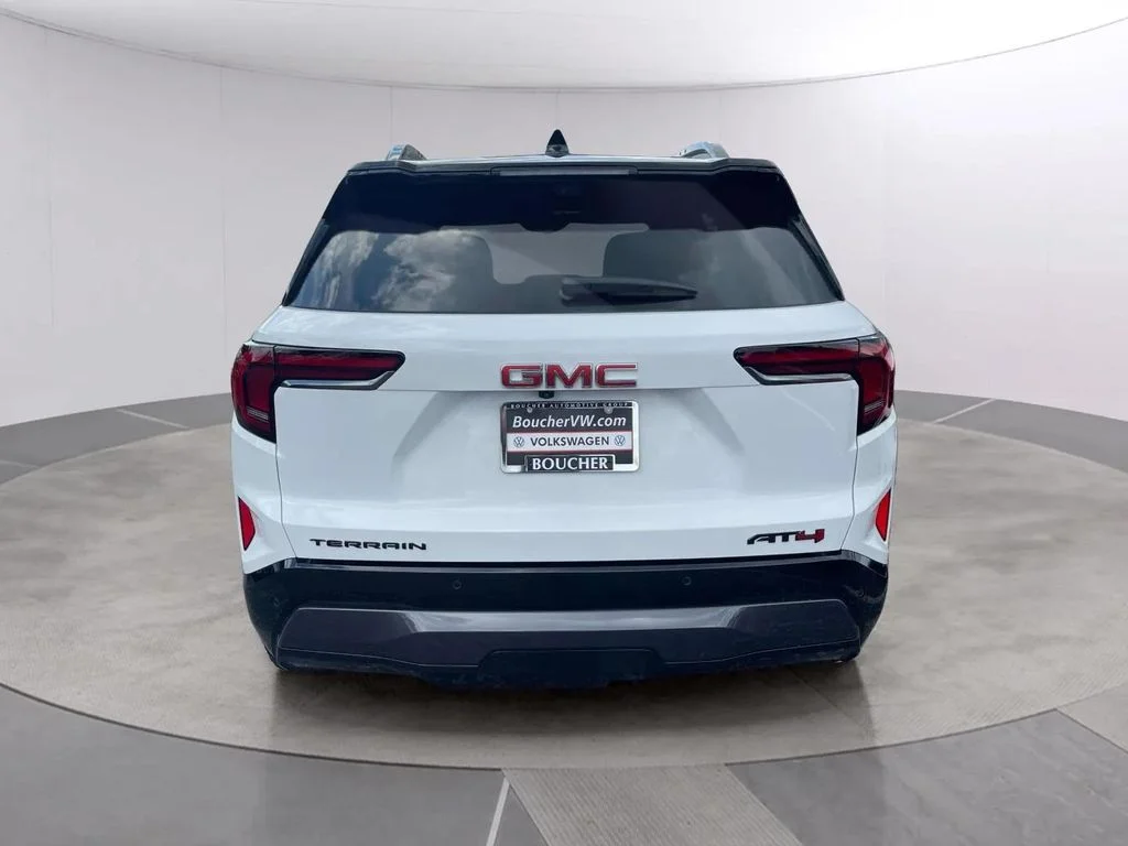 Used 2026 Summit White GMC AT4 image 4