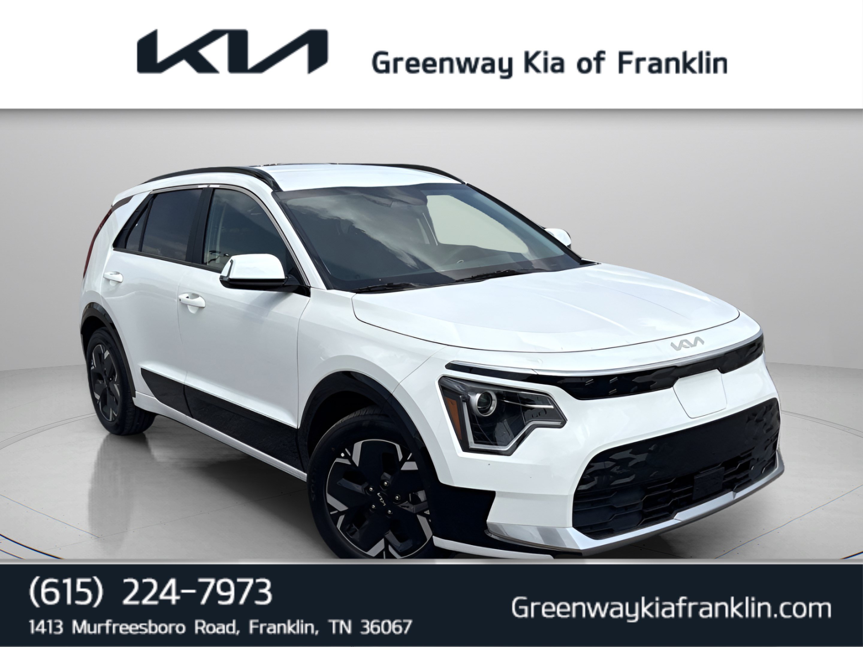 New 2026 Snow White Pearl Kia Wind image 1