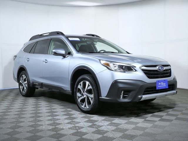 2022 Subaru Outback Limited's photo