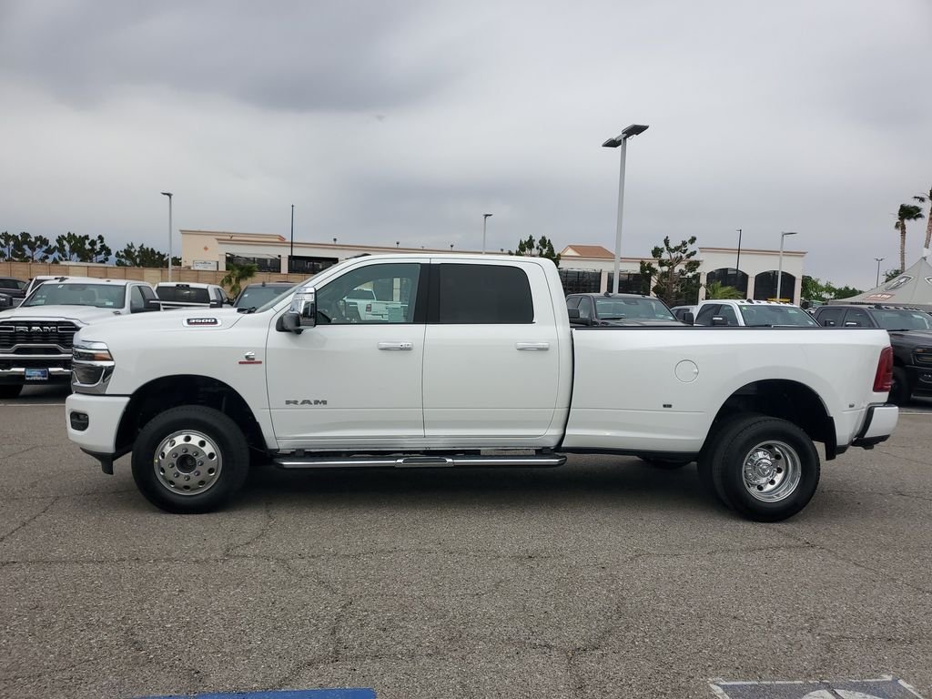 New 2026 Bright White Clear-Coat Exterior Paint RAM Laramie image 6