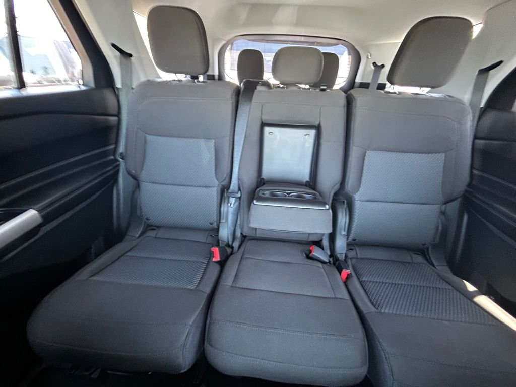 Used 2023 Silver Ford XLT image 19