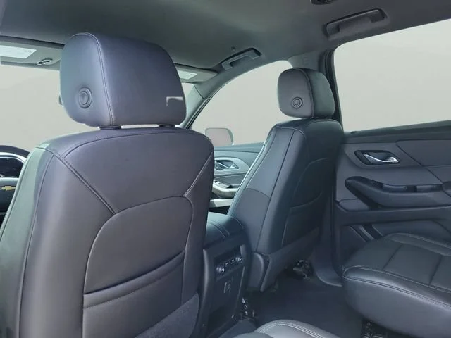 Used 2023 Summit White Chevrolet LT Leather image 14
