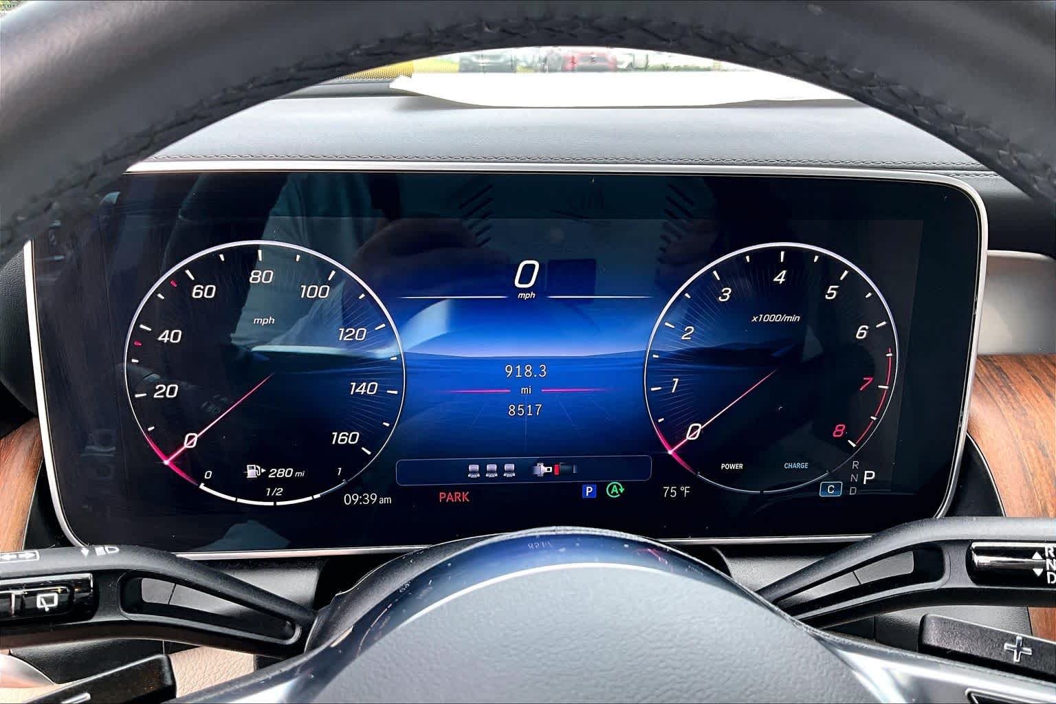 Used 2025 Starling Blue Metallic Mercedes-Benz GLC 300 image 25