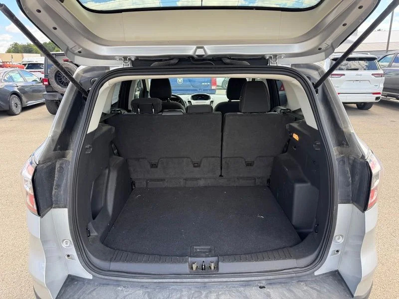 Used 2018 Silver Ford SE image 7