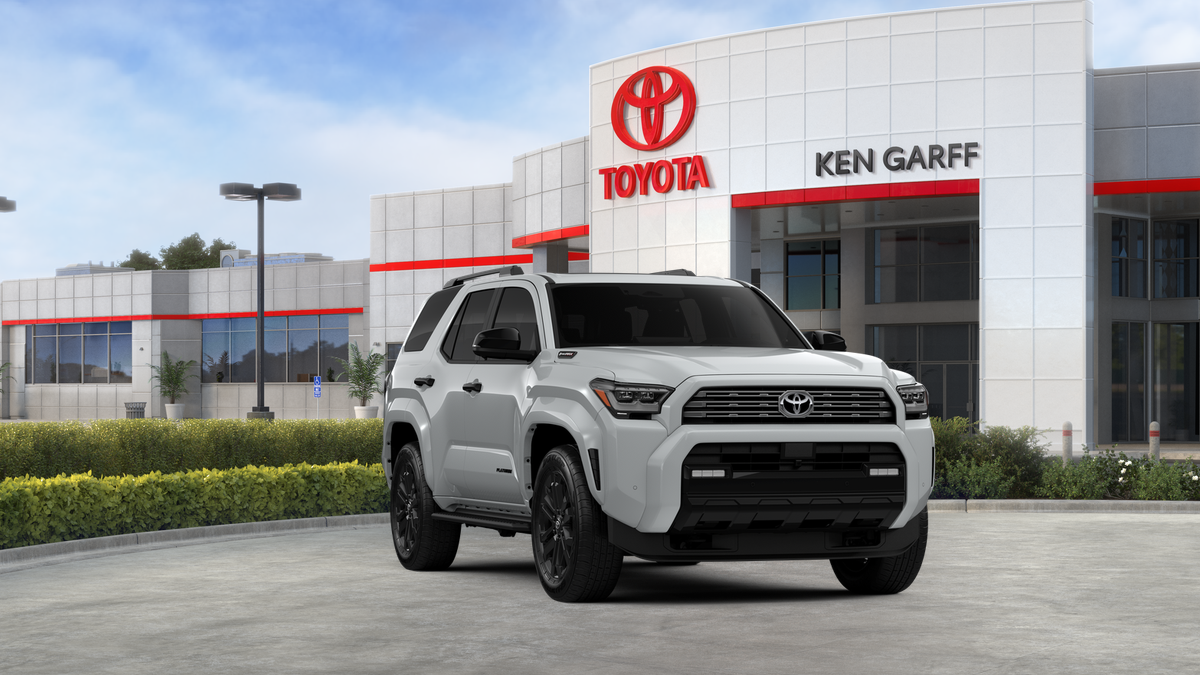New 2026 Wind Chill Pearl Toyota Platinum image 16