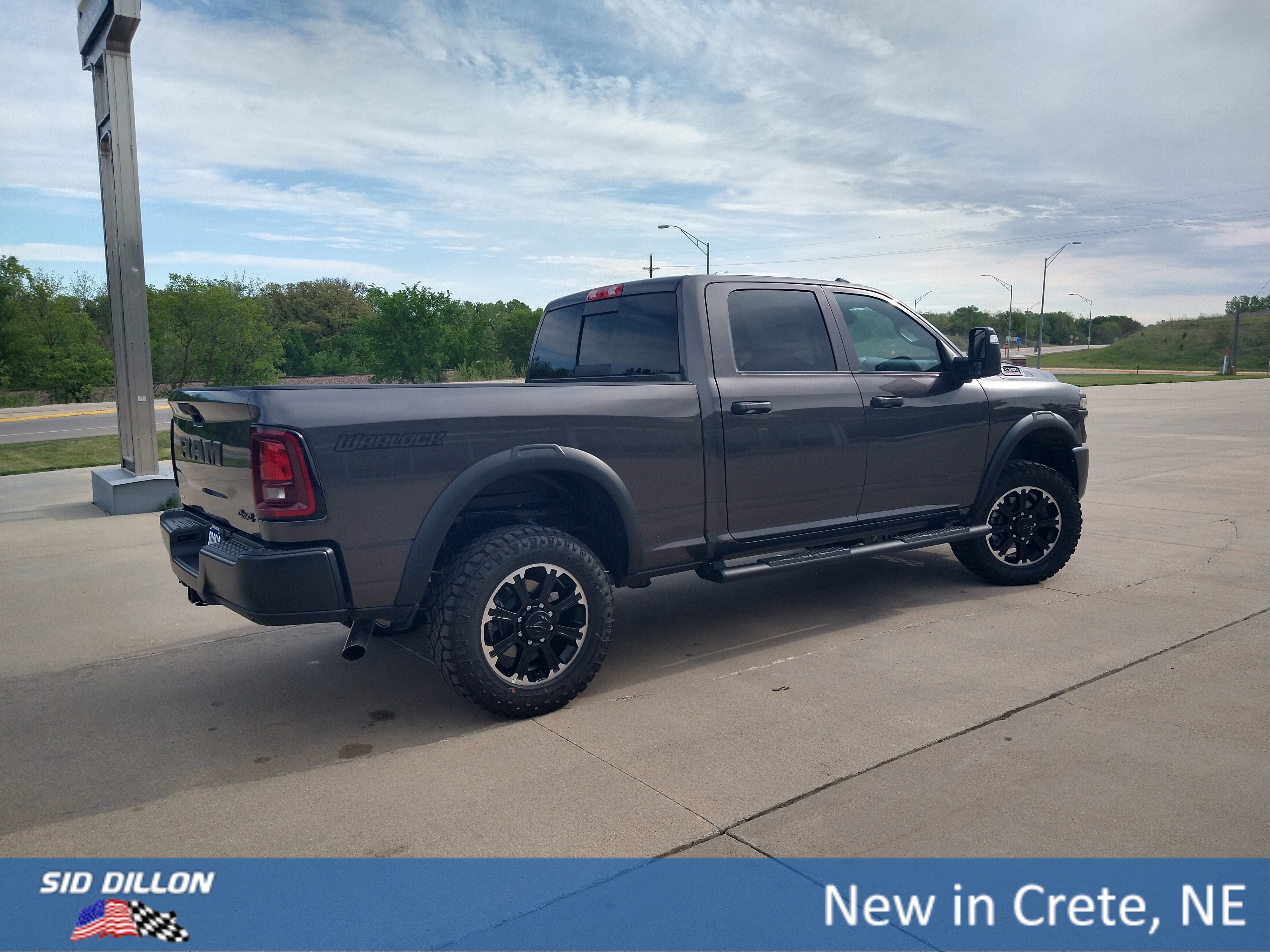 New 2026 Granite Crystal Metallic Clear-Coat Exterior Paint RAM Tradesman image 12