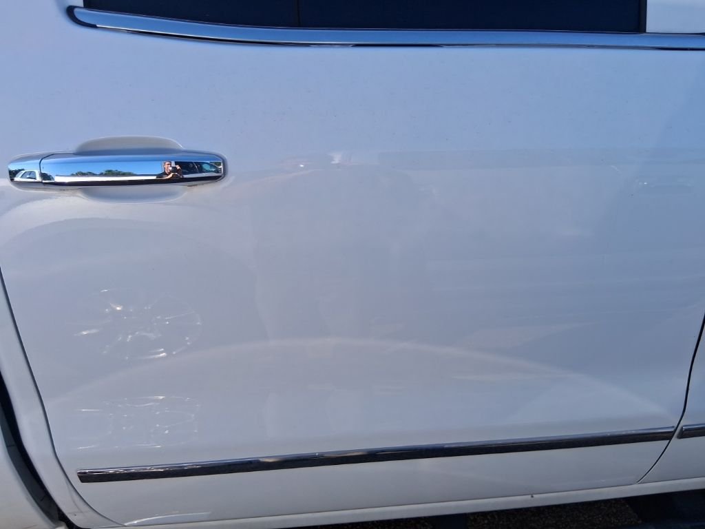 Used 2017 White Chevrolet LTZ image 7