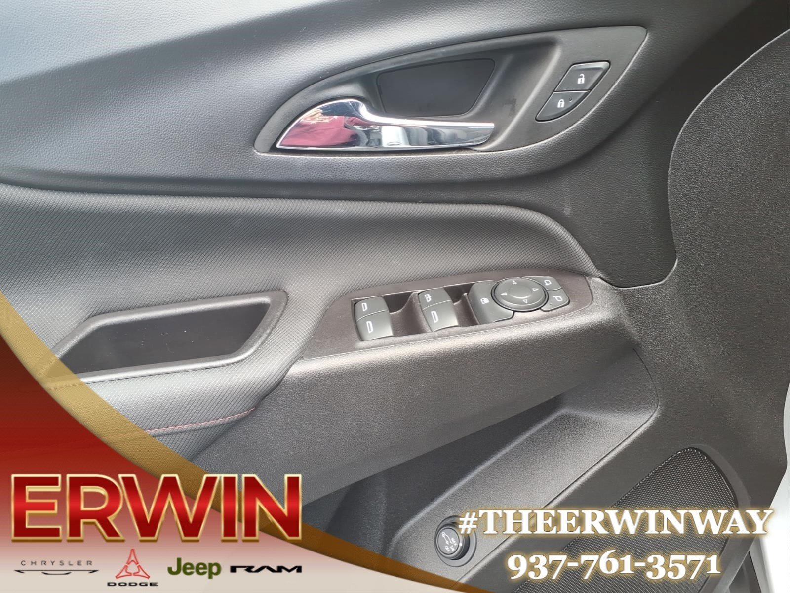 Used 2022 Silv Chevrolet RS image 11