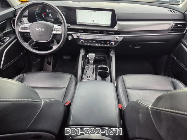 Used 2025 Black Kia S image 17