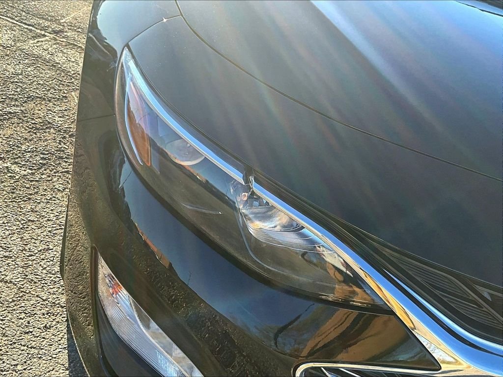 Used 2024 Black Chevrolet LT image 32
