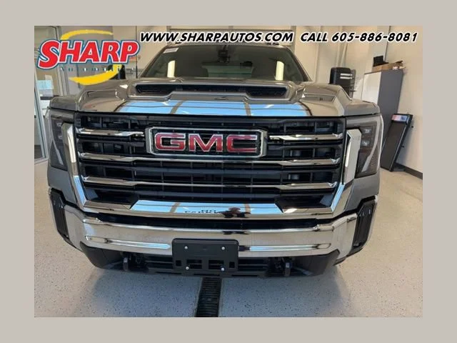 2026 GMC Sierra 4WD Double Cab Long Box SLE's photo
