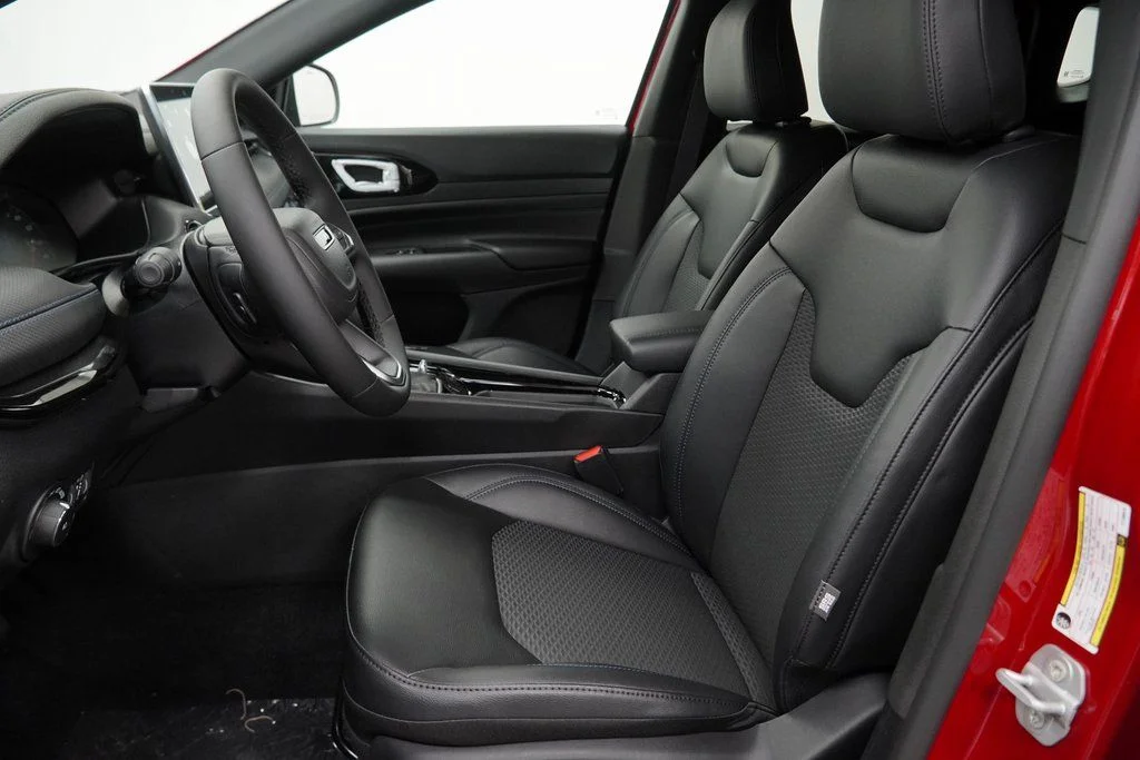 2026 Jeep Compass Altitude - Photo 15