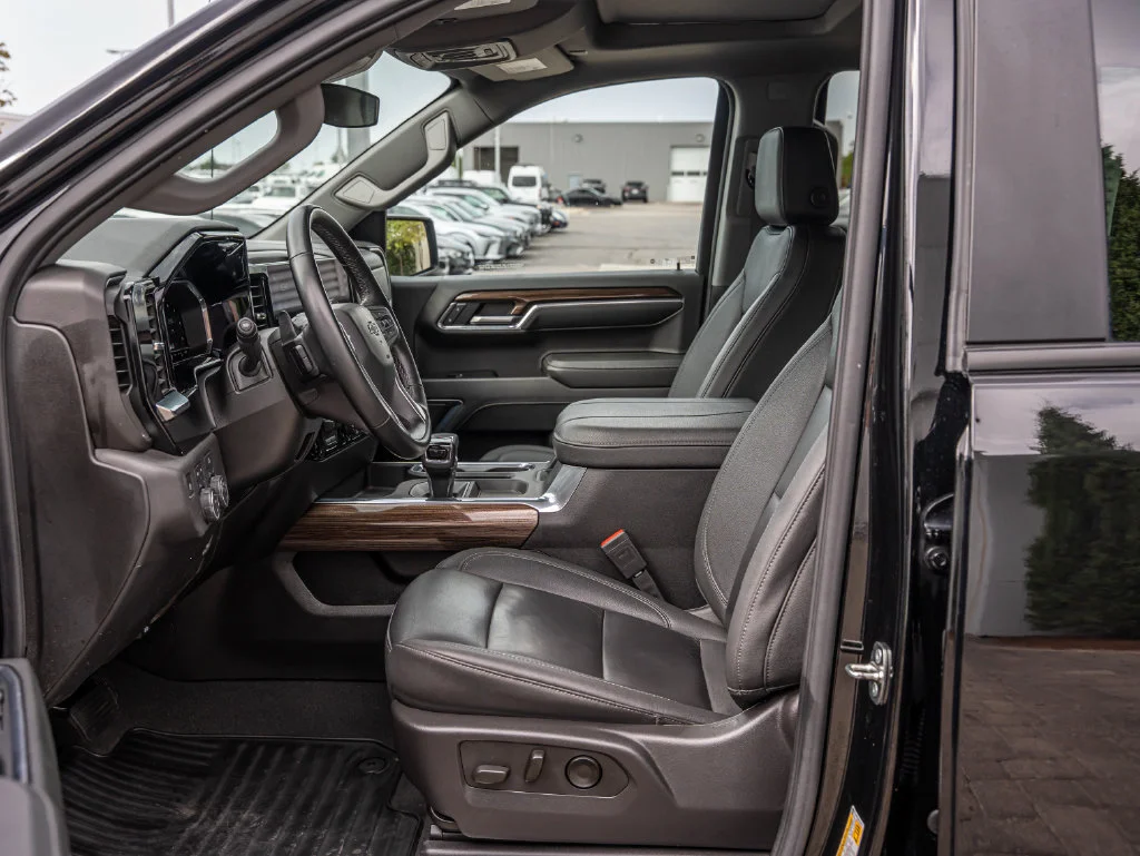 Used 2024 Black Chevrolet RST image 23