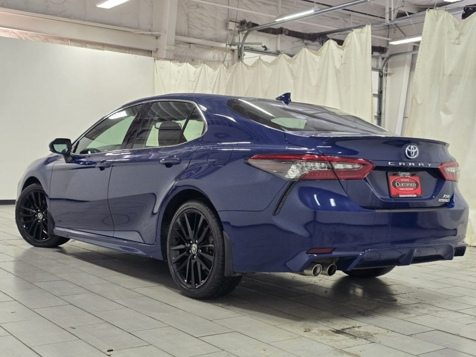 2023 Toyota Camry XSE - Photo 14