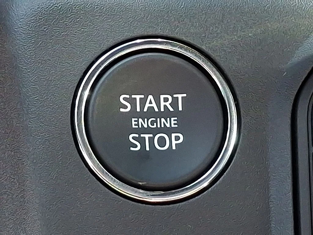 New 2026  Land Rover X-Dynamic SE image 11