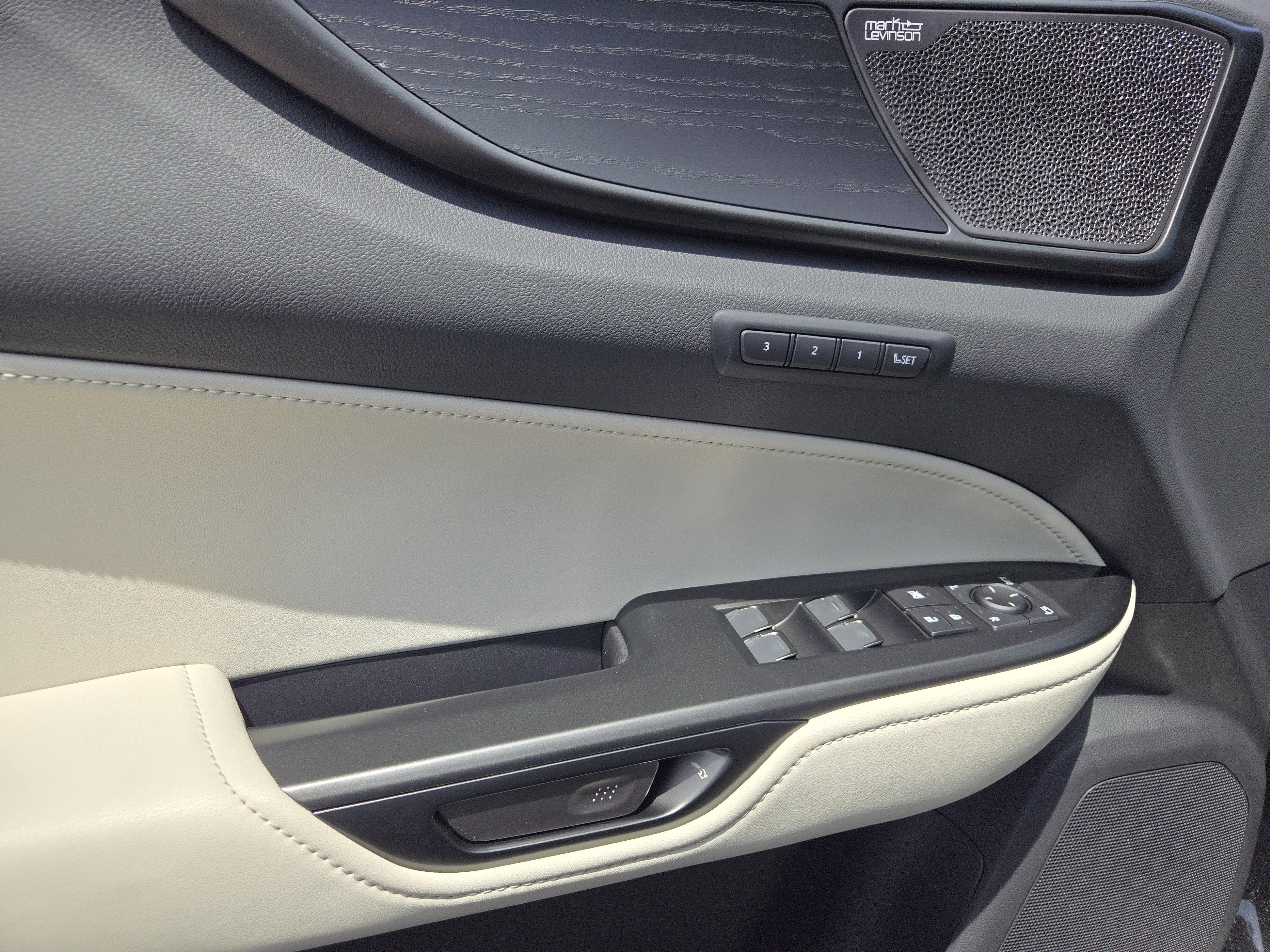 New 2026 Caviar Lexus LUXURY AWD image 16