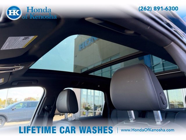 Used 2025  Audi 55 Premium Plus image 5