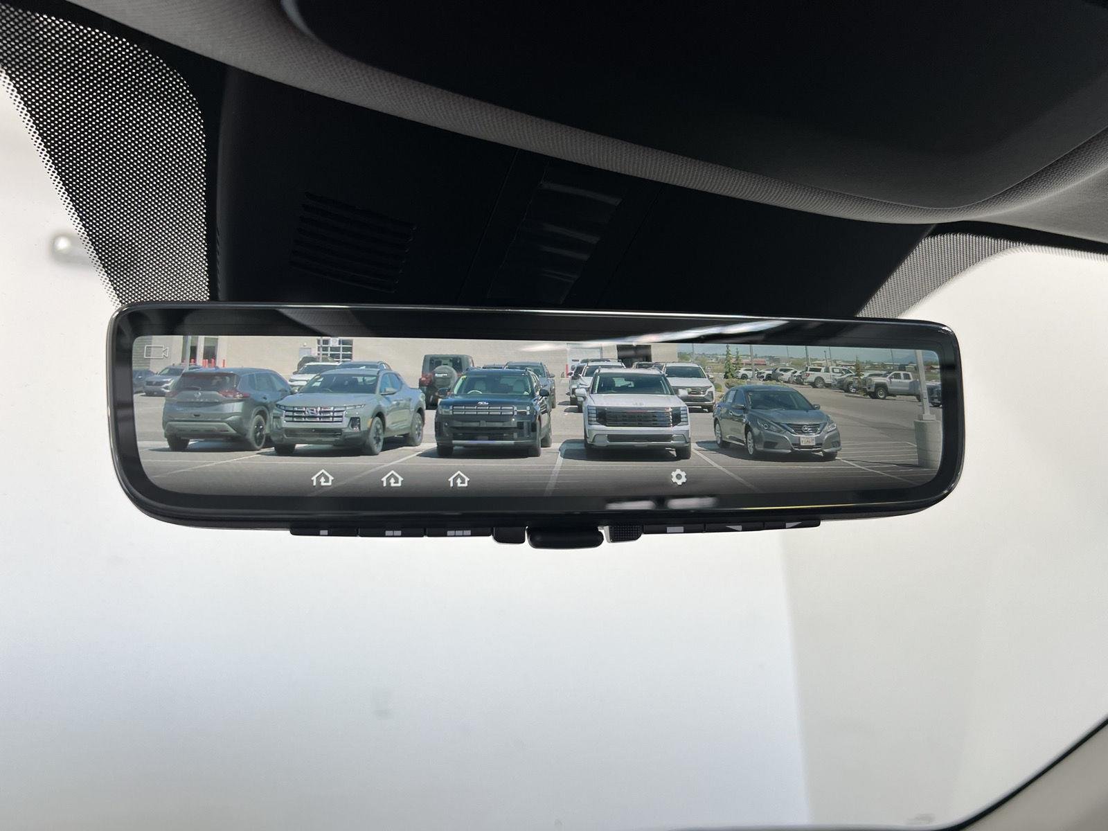 2025 Kia Carnival SX Prestige - Photo 24