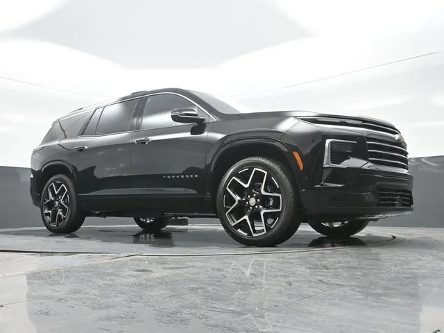 New 2026 Mosaic Black Metallic Chevrolet High Country image 23