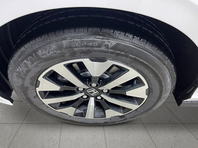 New 2026 Platinum White Pearl Honda EX-L image 10