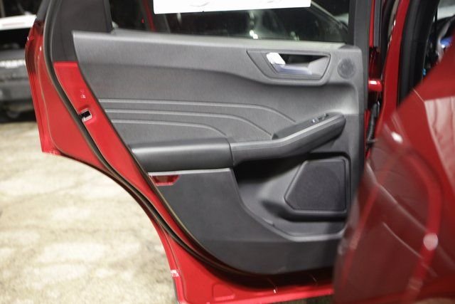 New 2026 Rapid Red Metallic Tinted Clearcoat Ford Active® image 31