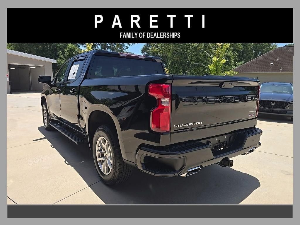 Used 2021 Black Chevrolet RST image 18