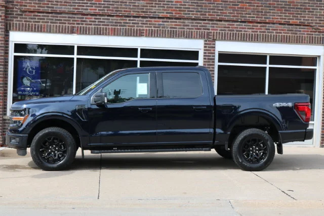 New 2026 Antimatter Blue Metallic Ford XLT image 1