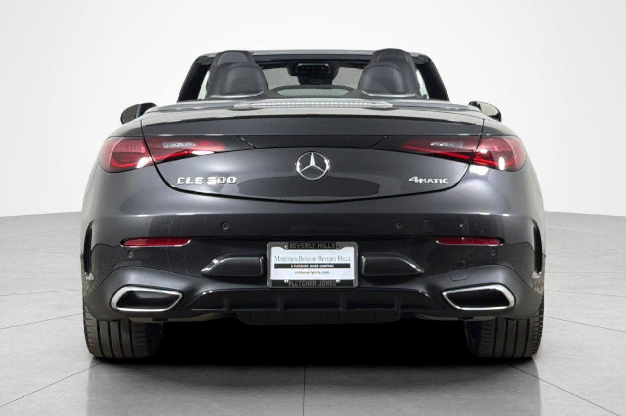 Used 2026 GRAPHITE GREY METALL Mercedes-Benz CLE 300 image 4
