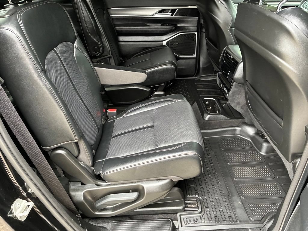 Used 2024 Black Jeep Series II image 18
