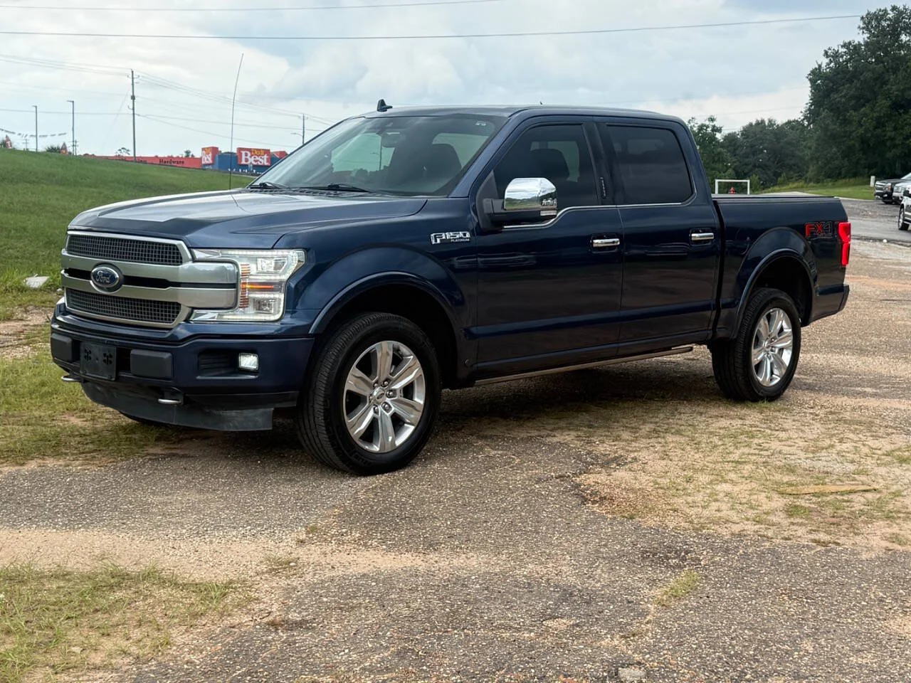 Used 2020 Blue Ford Platinum 4x4 4dr SuperCrew 5.5 ft. SB image 1