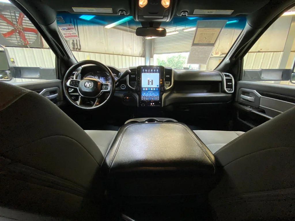 Used 2021 White Ram Big Horn image 20