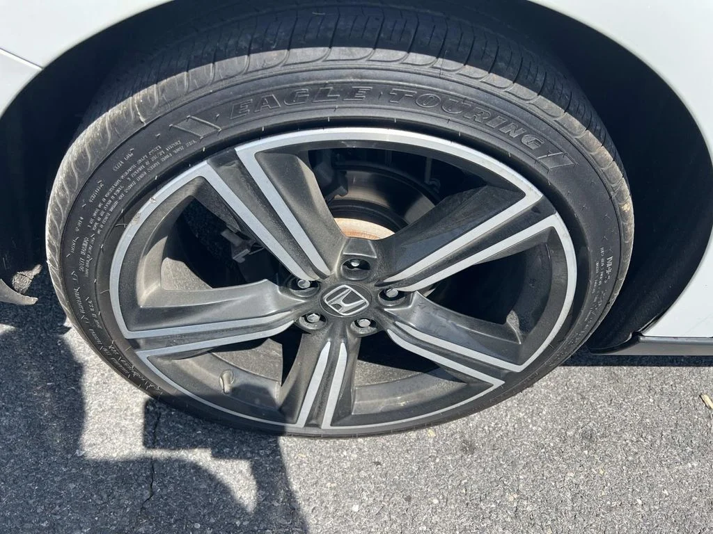 Used 2023  Honda Sport image 12