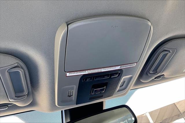 2021 Toyota Camry XLE - Photo 29