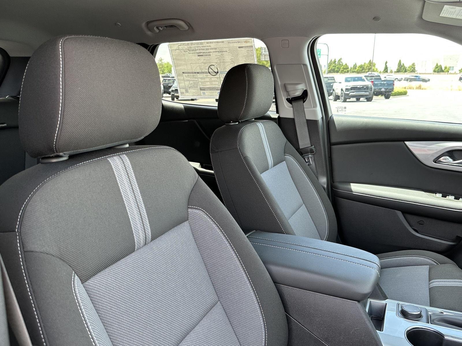 New 2026 Sterling Gray Metallic Chevrolet 2LT image 38