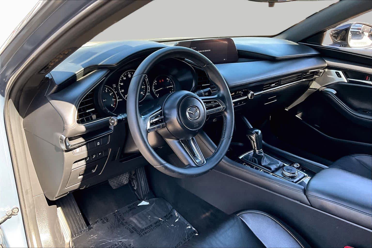 Used 2021 Polymetal Gray Metallic Mazda Premium image 17