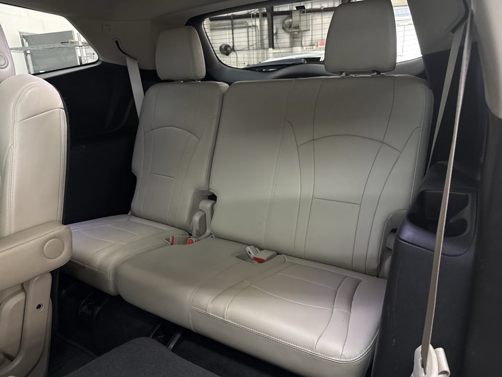 Used 2018 Black Cherry Metallic Buick Essence image 20