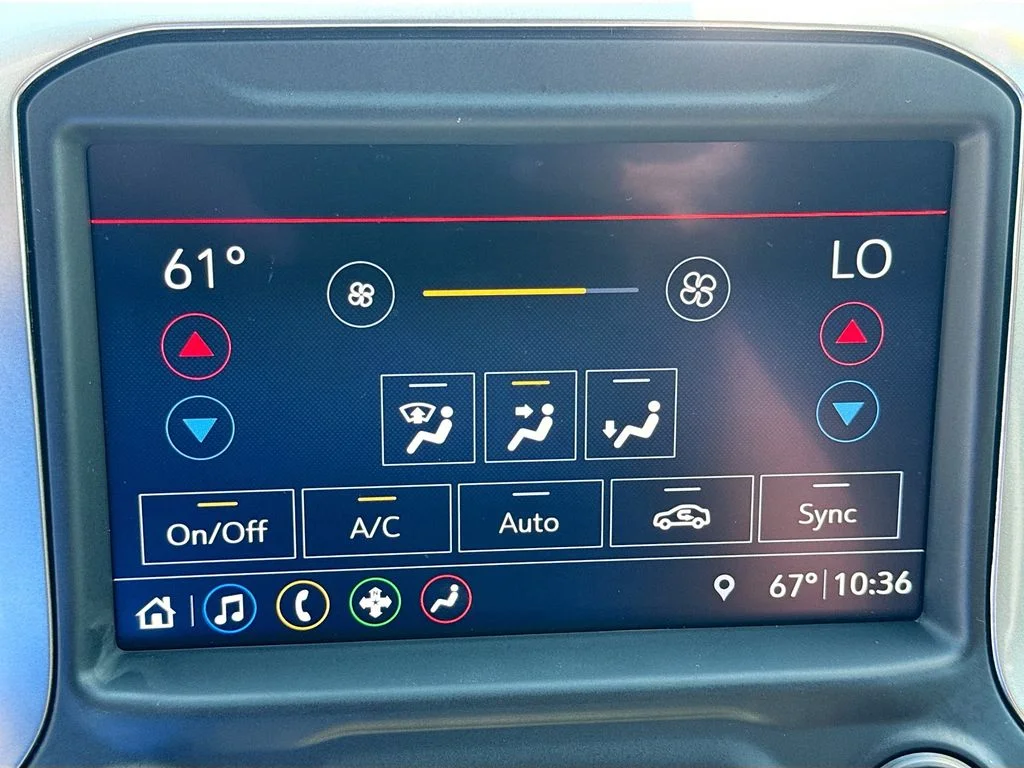 Used 2019 Shadow Gray Metallic Chevrolet LTZ image 15
