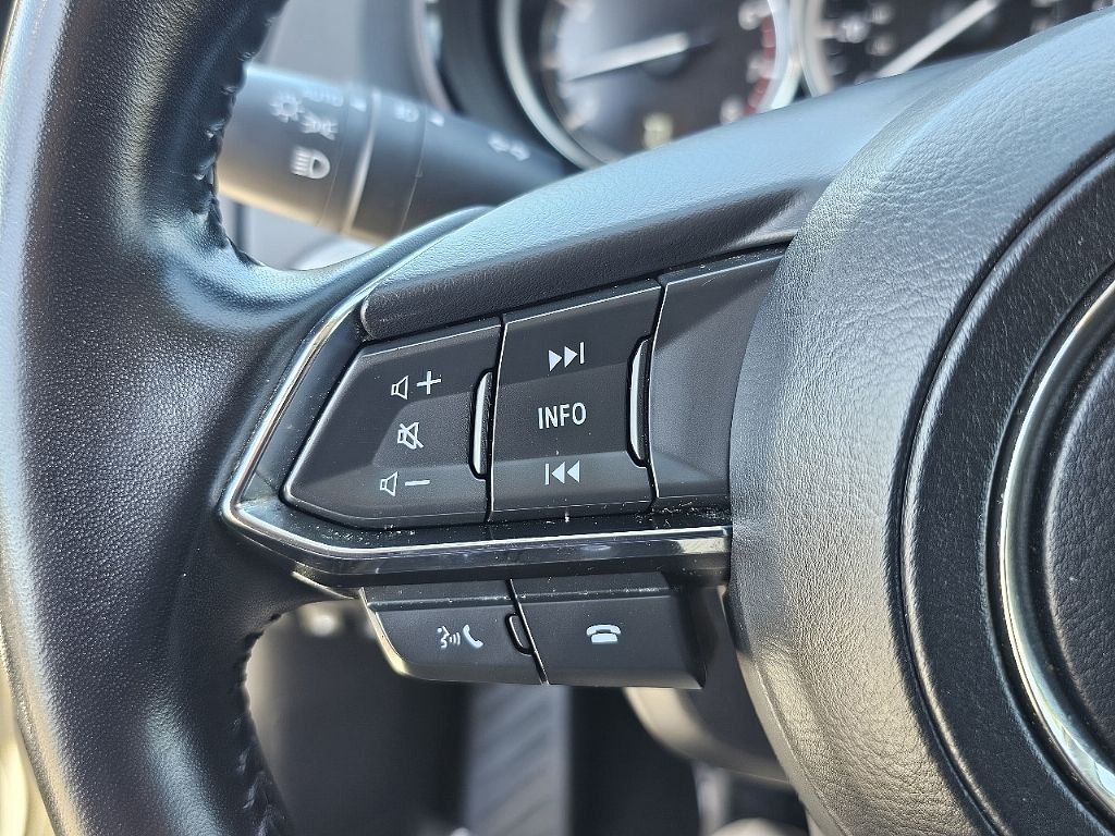Used 2023 White Mazda Touring Plus image 33