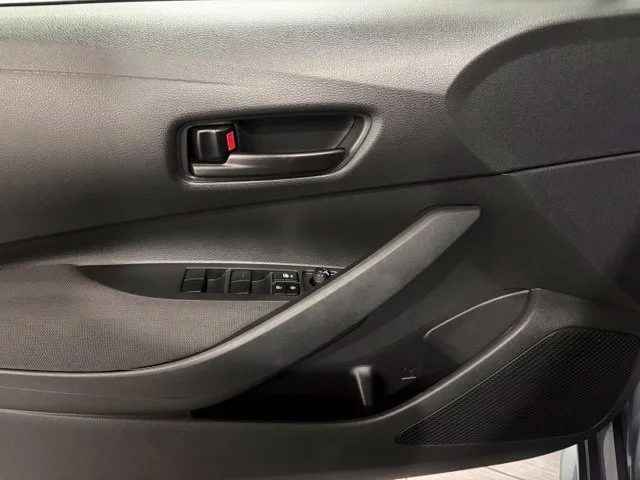 Used 2024  Toyota LE image 10