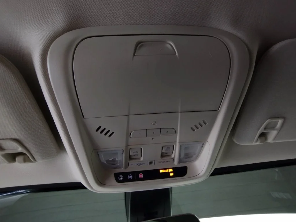 Used 2019 Black Cadillac Luxury image 16